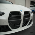 Load image into Gallery viewer, G8X M3 & M4 CSL-Style Carbon Fiber Front Grille